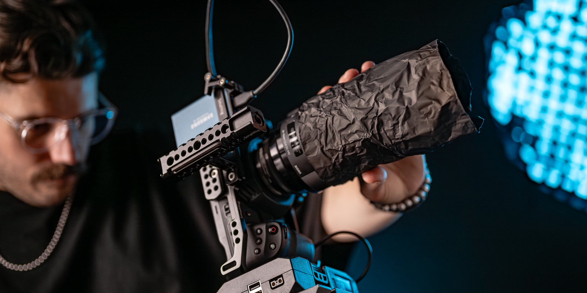 Folia Newell Cinenoir - czarna